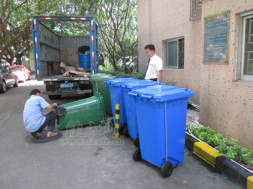 新增塑料分類垃圾桶！牛市東西路“美顏”